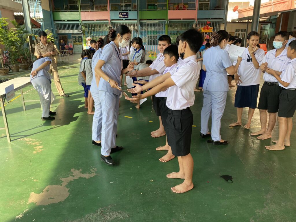 กิจกรรมอนามัยโรงเรียนร่วมกับนักศึกษาพยาบาลมหาวิทยาลัยอีสเทิร์น