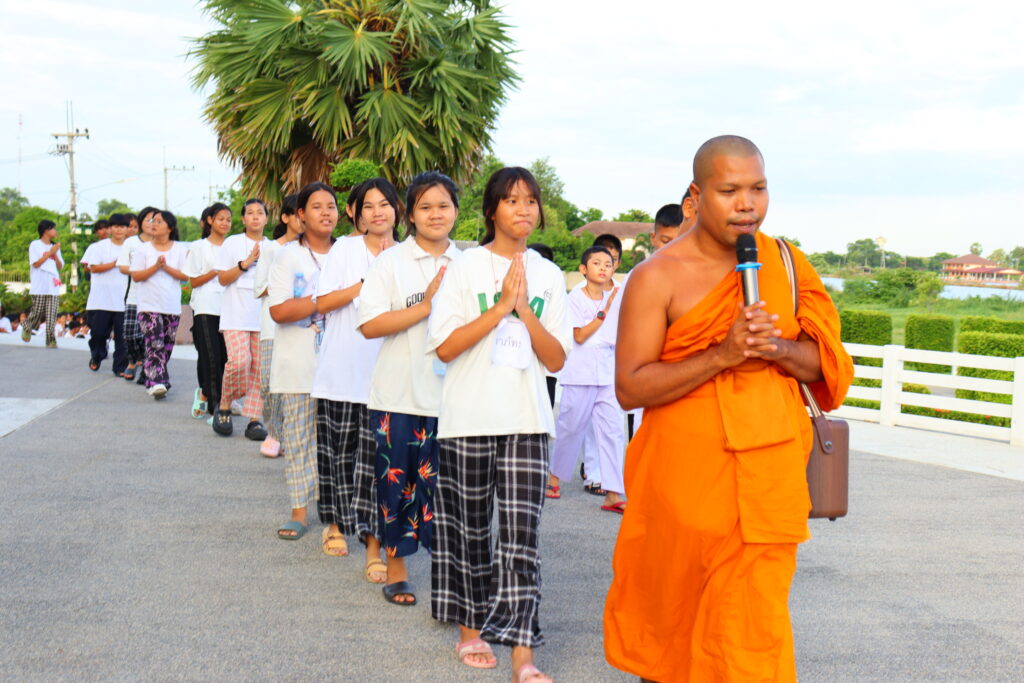 กิจกรรมเข้าค่ายพุทธบุตร ระดับชั้นประถมศึกษาปีที่ 6
