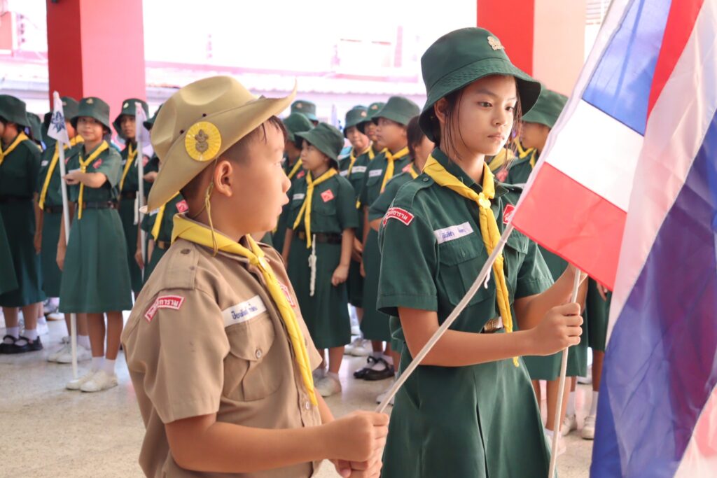 กิจกรรมอยู่ค่ายพักแรมลูกเสือ เนตรนารีสามัญและลูกเสือ เนตรนารีสามัญรุ่นใหญ่